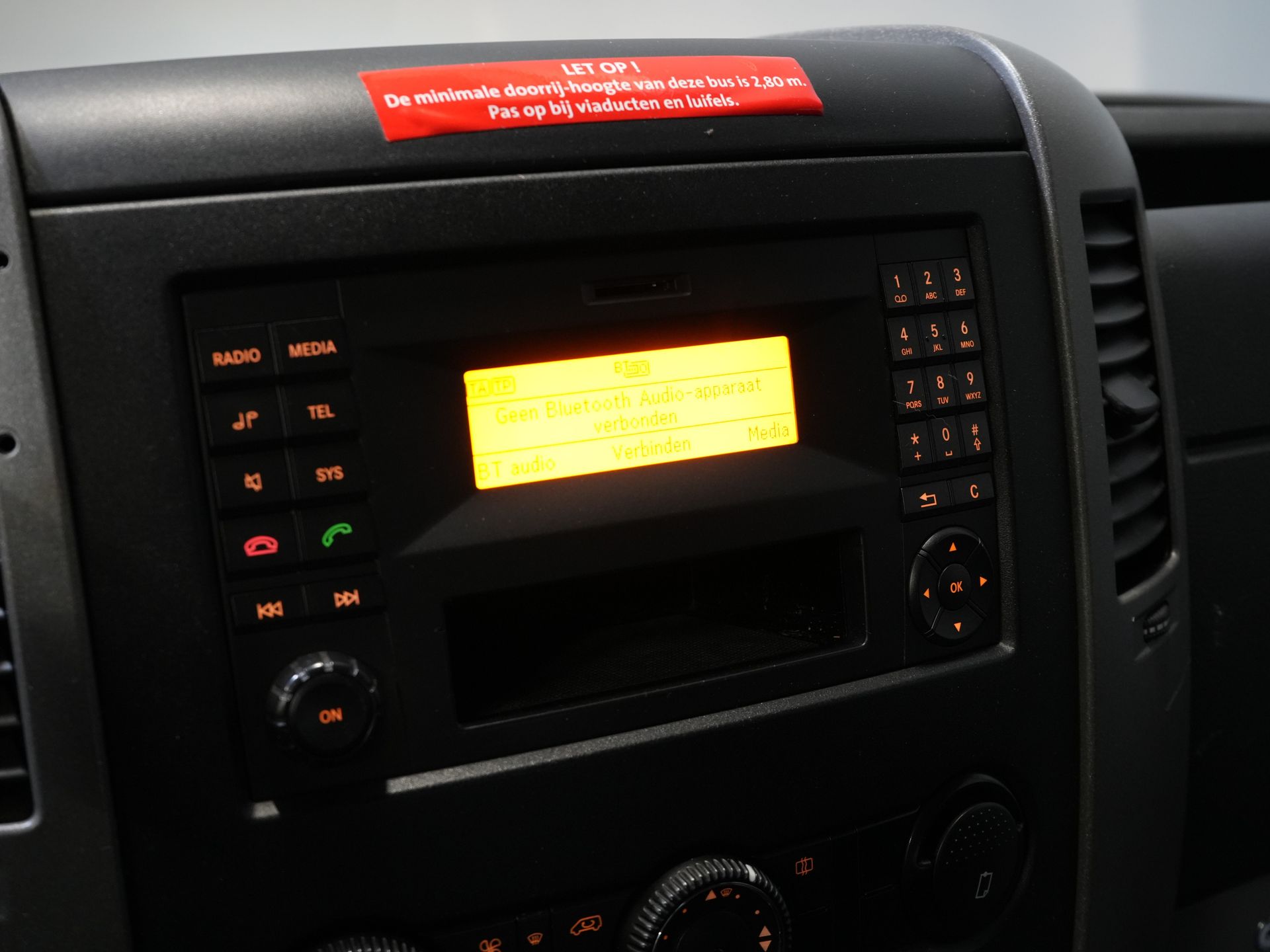 Mercedes-Benz Sprinter Пасажирський транспорт 213 2.2 CDI Авт. L2H2 9 Пасажирський ЕКСПОРТ Вкл. ПДВ та мито €13 915,- Airco/ PDC V+A/ бічні та задній бампер