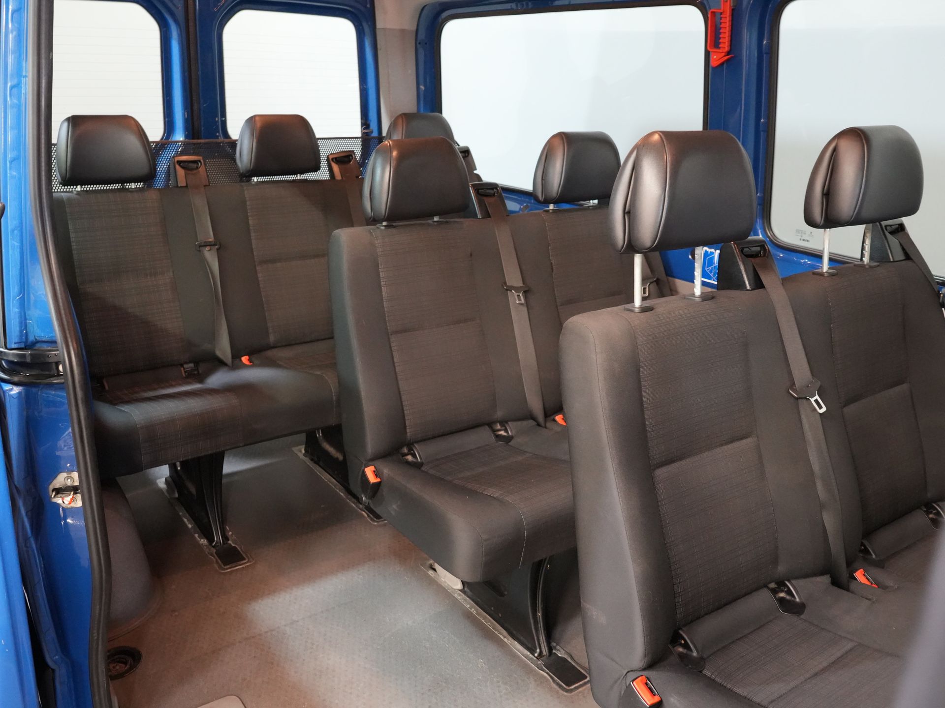 Mercedes-Benz Sprinter Пасажирський транспорт 213 2.2 CDI Авт. L2H2 9 Пасажирський ЕКСПОРТ Вкл. ПДВ та мито €13 915,- Airco/ PDC V+A/ бічні та задній бампер