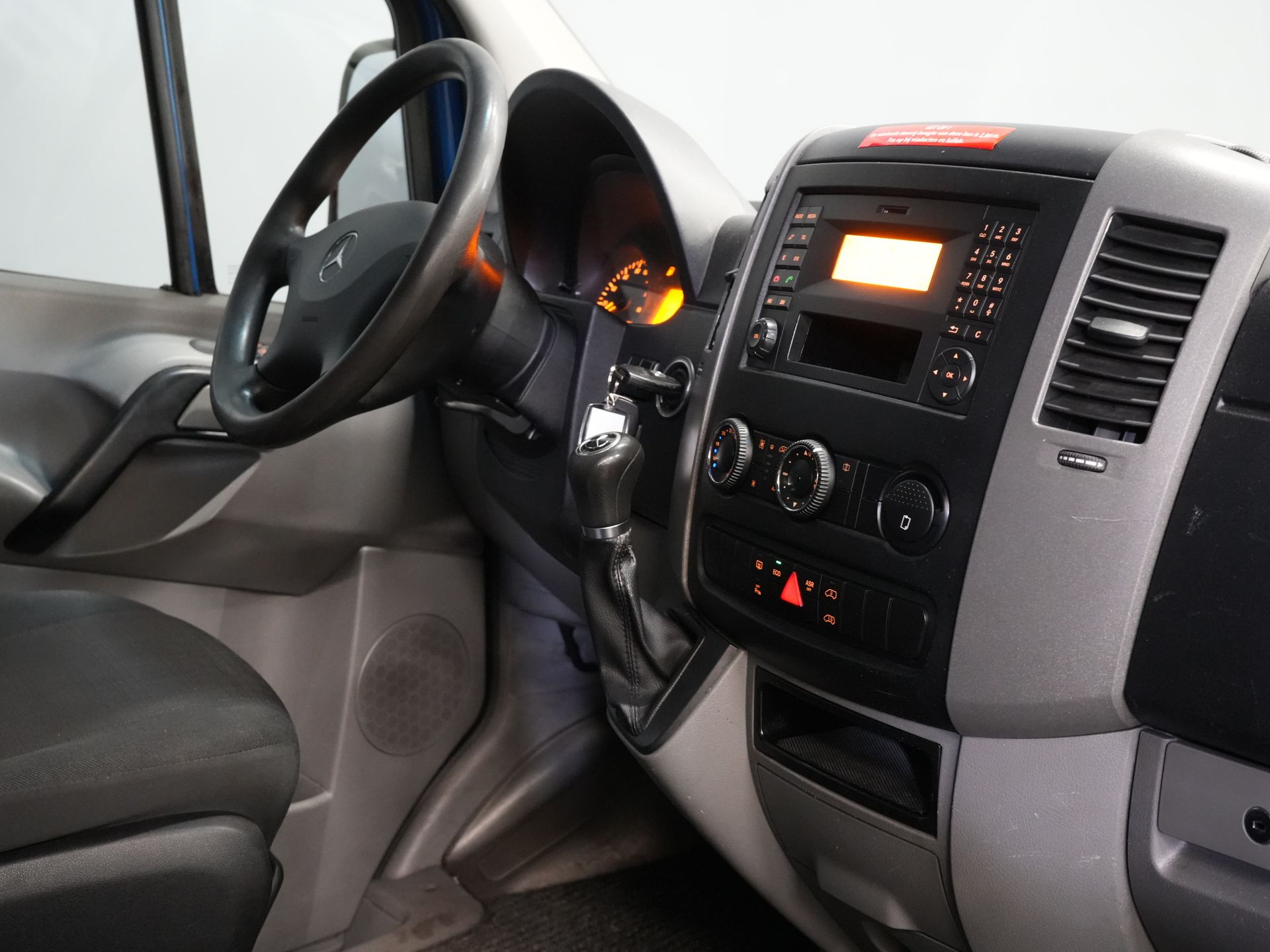 Mercedes-Benz Sprinter Пасажирський транспорт 213 2.2 CDI Авт. L2H2 9 Пасажирський ЕКСПОРТ Вкл. ПДВ та мито €13 915,- Airco/ PDC V+A/ бічні та задній бампер