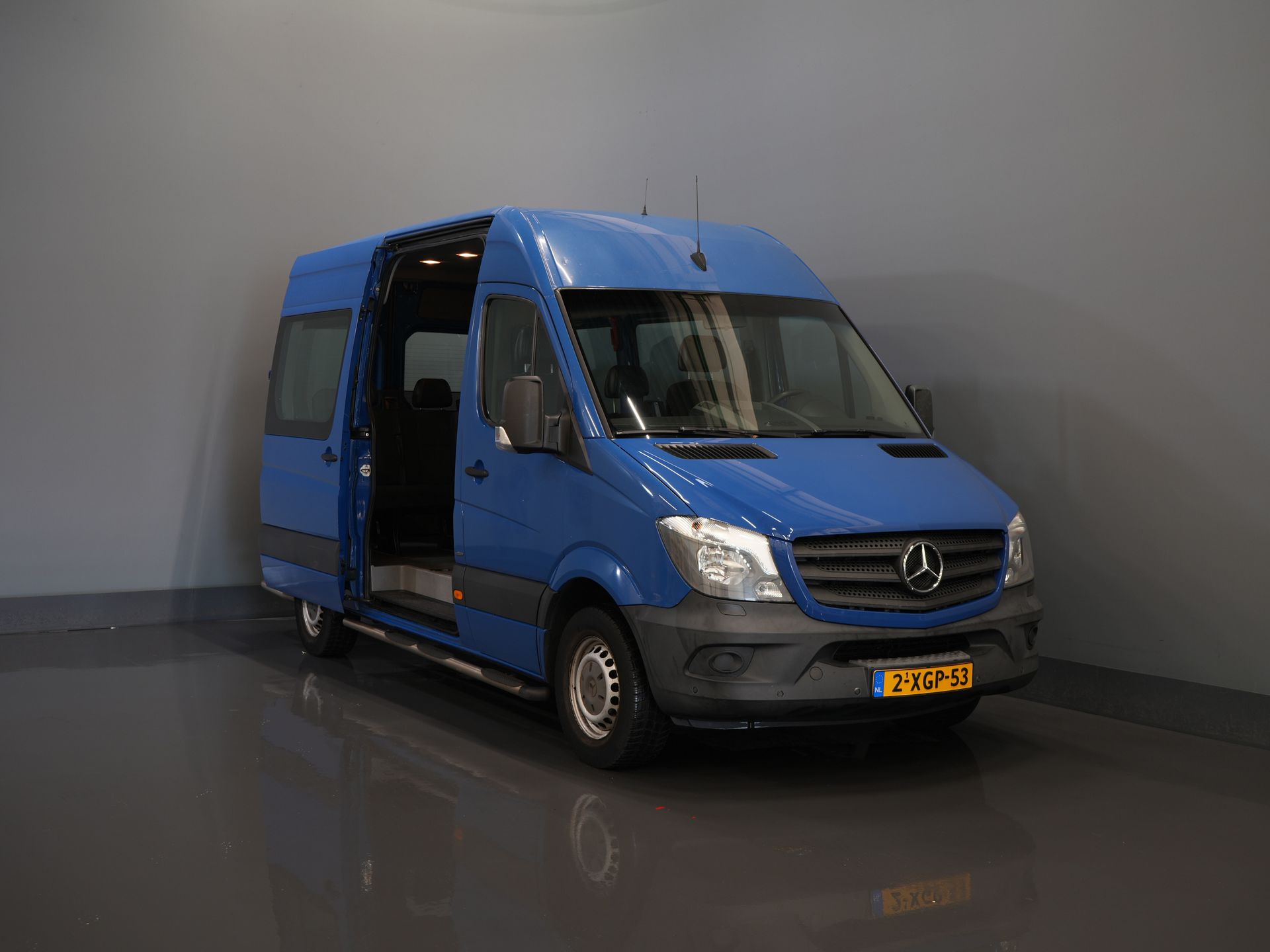Mercedes-Benz Sprinter Пасажирський транспорт 213 2.2 CDI Авт. L2H2 9 Пасажирський ЕКСПОРТ Вкл. ПДВ та мито €13 915,- Airco/ PDC V+A/ бічні та задній бампер