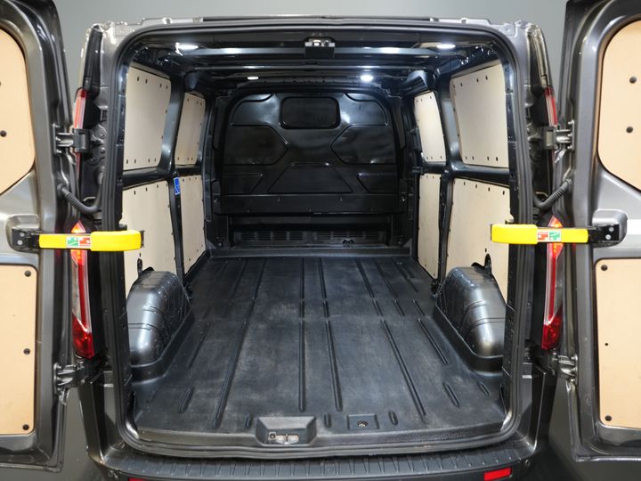 Ford Transit Custom Bestelbus 320 2.0 TDCI 130 pk Aut. L2 Trend Weinig Km/ Carplay/ Cruise/ Airco/ Camera/ PDC V+A/ Trekhaak