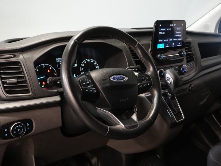 Ford Transit Custom Bestelbus 320 2.0 TDCI 130 pk Aut. L2 Trend Weinig Km/ Carplay/ Cruise/ Airco/ Camera/ PDC V+A/ Trekhaak