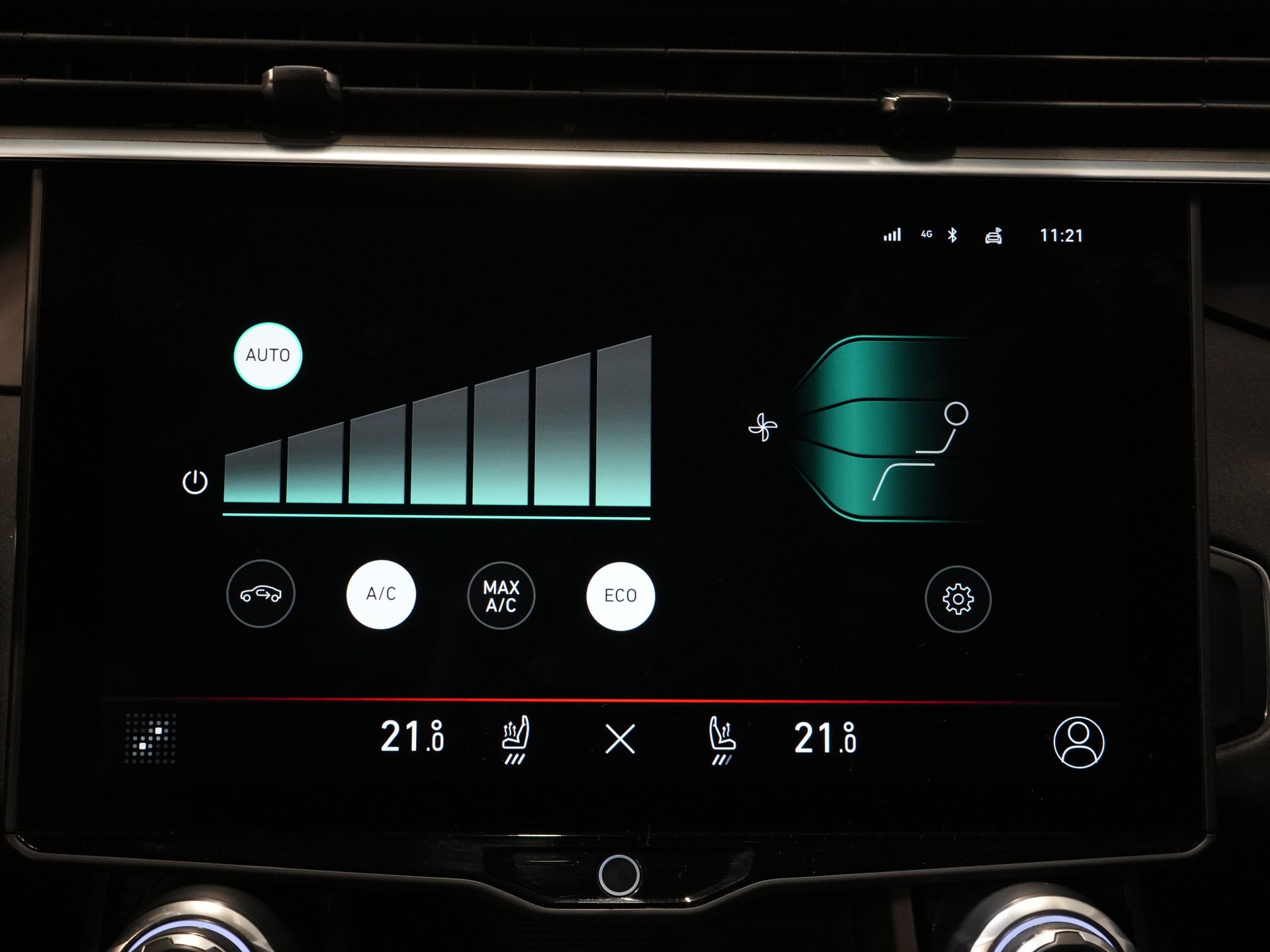 Lynk & Co 01 SUV Pano/ LED/ Adapt.Cruise/ Elektryczna klapa/ Mem.Stoel/ Keyless/ Carplay/ Navi/ Podgrzewane fotele/ Klimatyzacja/ 20'' LMV