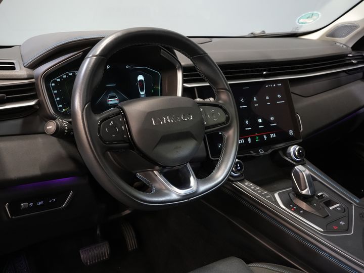 Lynk & Co 01 SUV Pano/ LED/ Adapt.Cruise/ Elektryczna klapa/ Mem.Stoel/ Keyless/ Carplay/ Navi/ Podgrzewane fotele/ Klimatyzacja/ 20'' LMV