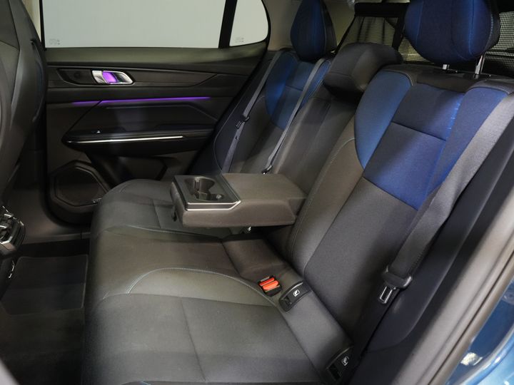 Lynk & Co 01 SUV Pano/ LED/ Adapt.Cruise/ Elektryczna klapa/ Mem.Stoel/ Keyless/ Carplay/ Navi/ Podgrzewane fotele/ Klimatyzacja/ 20'' LMV