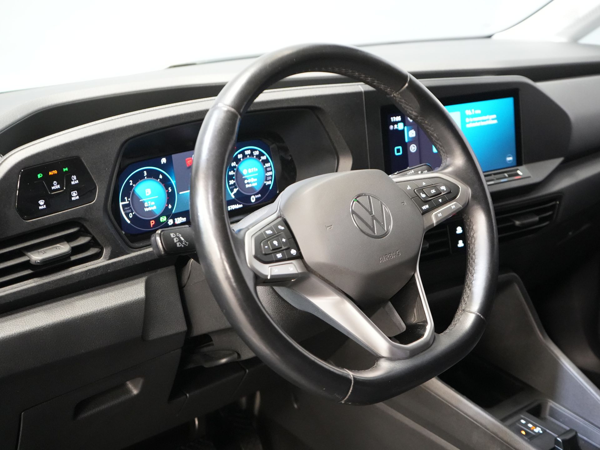 Volkswagen Caddy Cargo Bestelbus 2.0 TDI 125 pk DSG Aut. BPM VRIJ! Black Edition/ LED/ Virtual Cockpit/ Leder/ Adapt. Cruise/ Carplay/ Stoelverw./ Camera