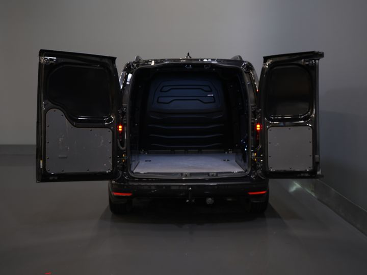 Volkswagen Caddy Cargo Bestelbus 2.0 TDI 125 pk DSG Aut. BPM VRIJ! Black Edition/ LED/ Virtual Cockpit/ Leder/ Adapt. Cruise/ Carplay/ Stoelverw./ Camera