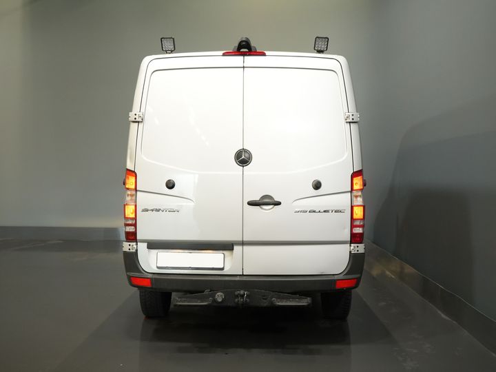 Mercedes-Benz Sprinter Van 319 3.0 V6 EURO6 L2 EXPORT ONLY 3.5t Trekverm./ Gev.Stoel/ Stoelverw./ Camera/ Cruise/ Navi/ Airco/ Towing hook