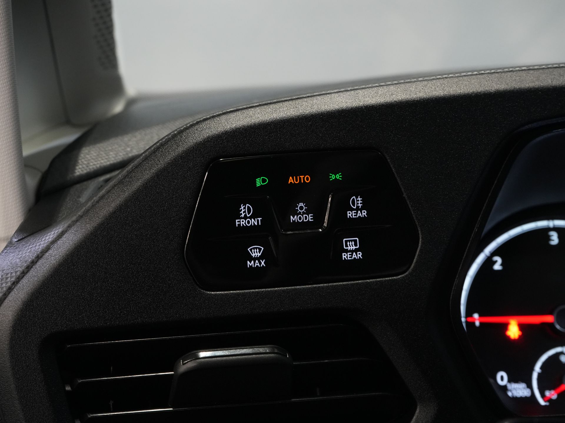 Volkswagen Caddy Cargo Van 2.0 TDI 100 hp Inverter/ Sortimo/ Cruise/ Airco/ DAB
