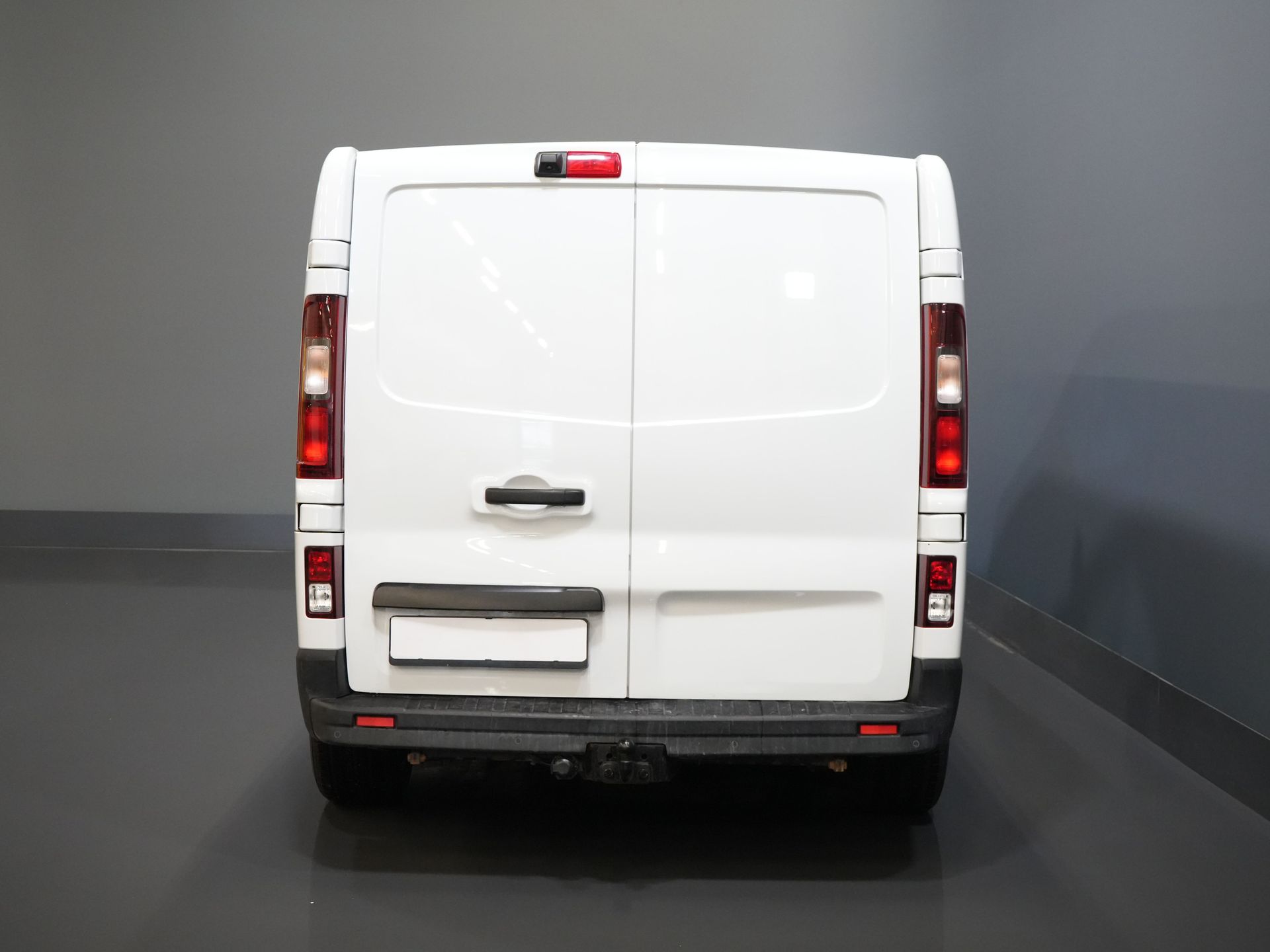 Renault Trafic Van 2.0 dCi 145 cv Aut. L2 LED/ 18