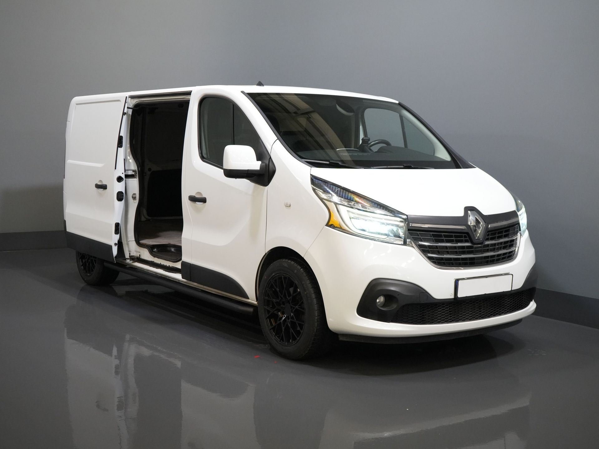 Renault Trafic Van 2.0 dCi 145 cv Aut. L2 LED/ 18