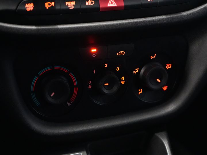 Fiat Dobló Cargo Bestelbus 1.3 MJ BPM VRIJ! 7x Voorraad NL Auto/ Airco/ Bluetooth/ Betimmering