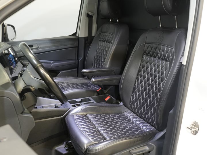 Volkswagen Caddy Cargo Van 2.0 TDI 125 CV DSG Aut. LED/ Riscaldatore a piantana/ Pelle/ Adapt.Cruise/ Virtual Cockpit/ Riscaldamento sedili/ Telecamera/ PDC/ 17 ”LMV