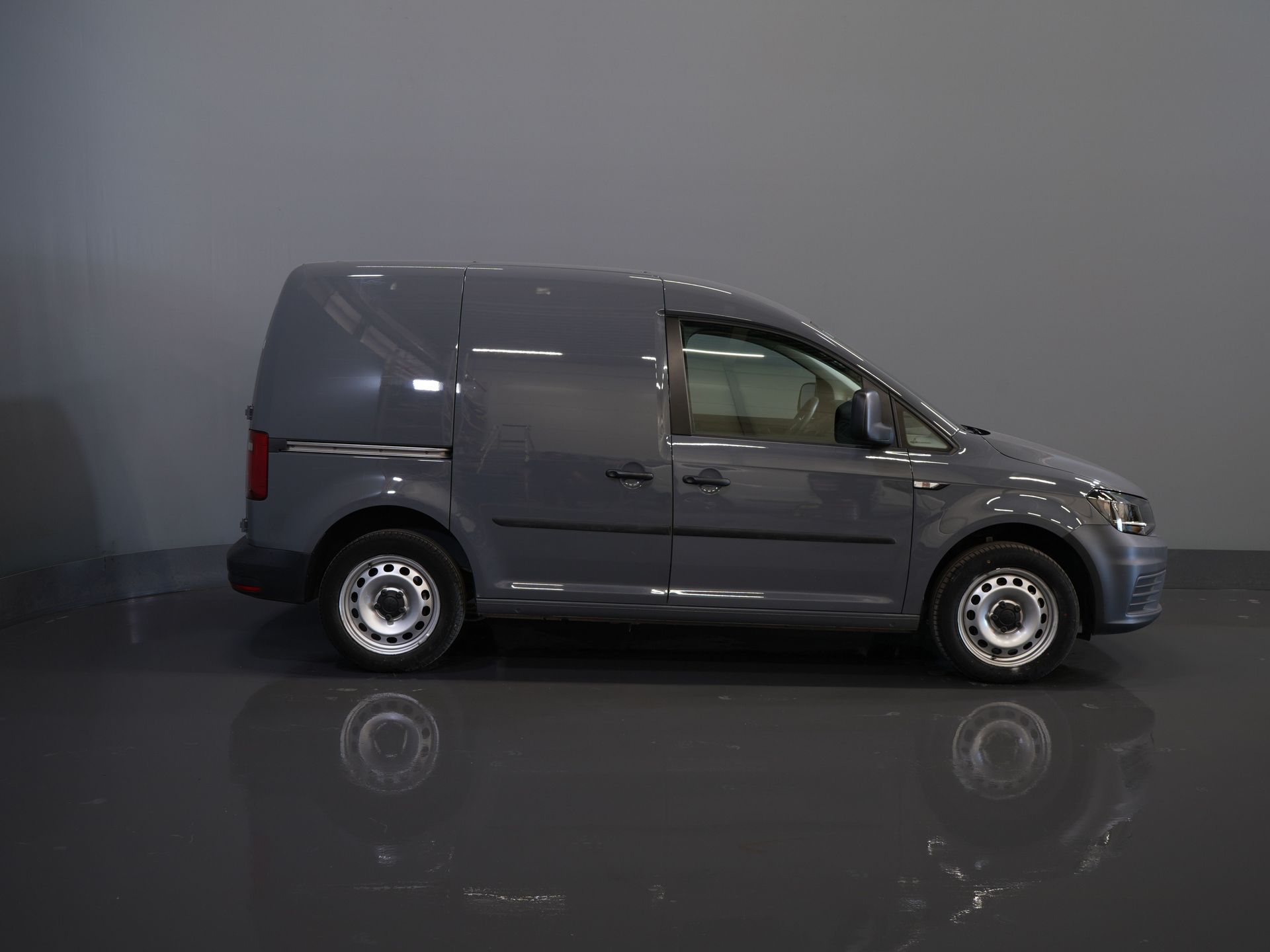 Volkswagen Caddy Van 1.4 TSI 125 к.с. BPM БЕЗКОШТОВНО! БЕНЗИН / Шкіра / Круїз / Кондиціонер