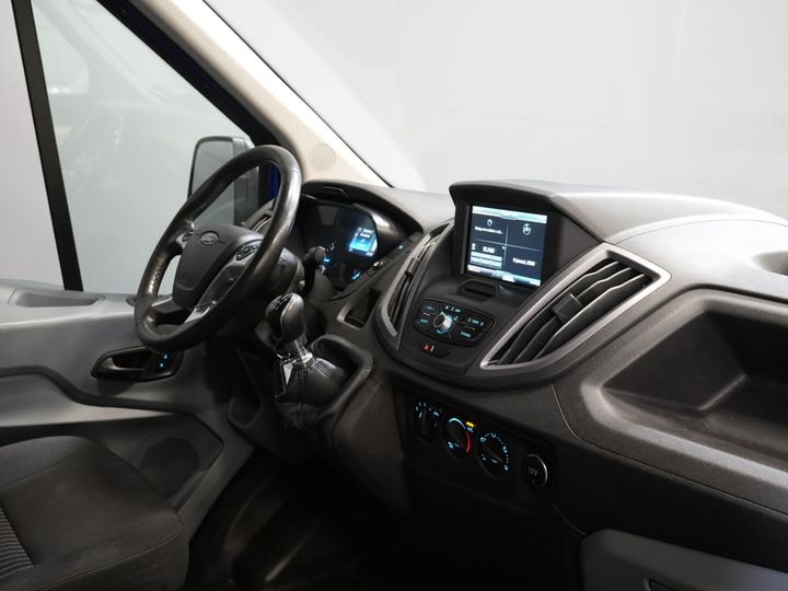 Ford Transit Bestelbus 2.0 TDCI 130 pk L2H2 Trend NL Auto/ 2xSchuifdeur/ Imperaal + Ladder/ Inrichting/ Cruise/ Camera/ Trekhaak/ PDC/ Airco