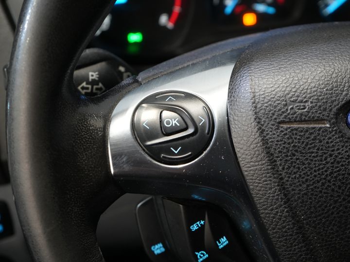 Ford Transit Bestelbus 2.0 TDCI 130 pk L2H2 Trend NL Auto/ 2xSchuifdeur/ Imperaal + Ladder/ Inrichting/ Cruise/ Camera/ Trekhaak/ PDC/ Airco