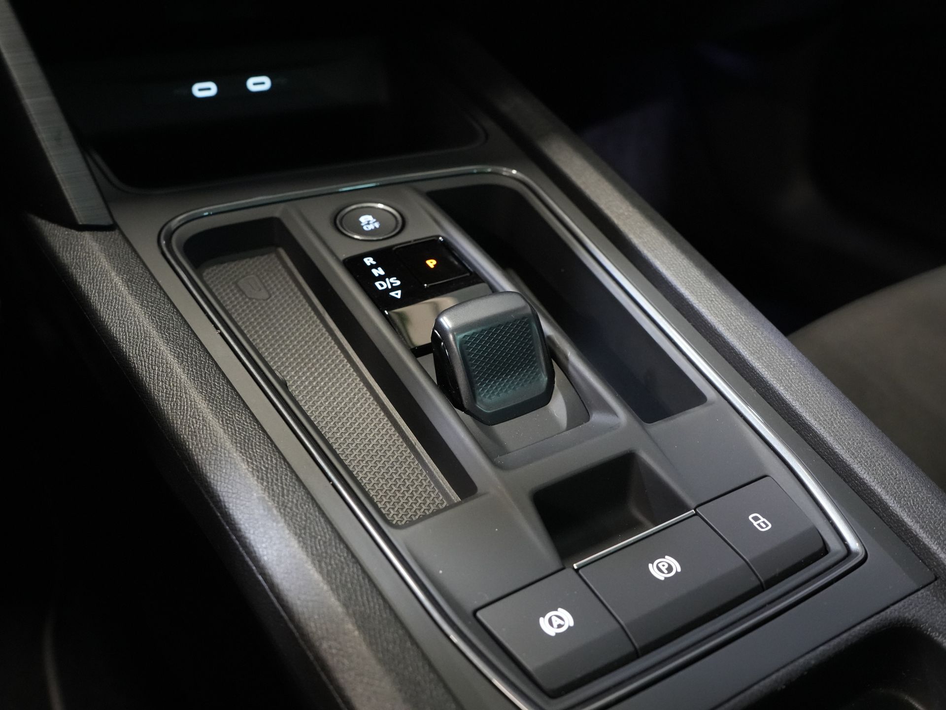 CUPRA Formentor SUV 1.4 e-Hybrid VZ 245 CV Performance LED Matrix/ Pano/ Adapt.Cruise/ Gancio di traino elettrico/ Memoria/ 19'' LMV/ Carplay