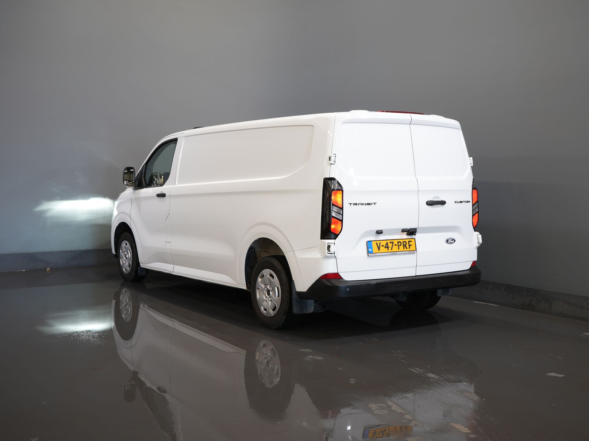 Ford Transit Custom Fourgon 2.0 TDCI L2 Trend CarPlay / Caméra / Climatisation / PDC / Régulateur de vitesse / DAB
