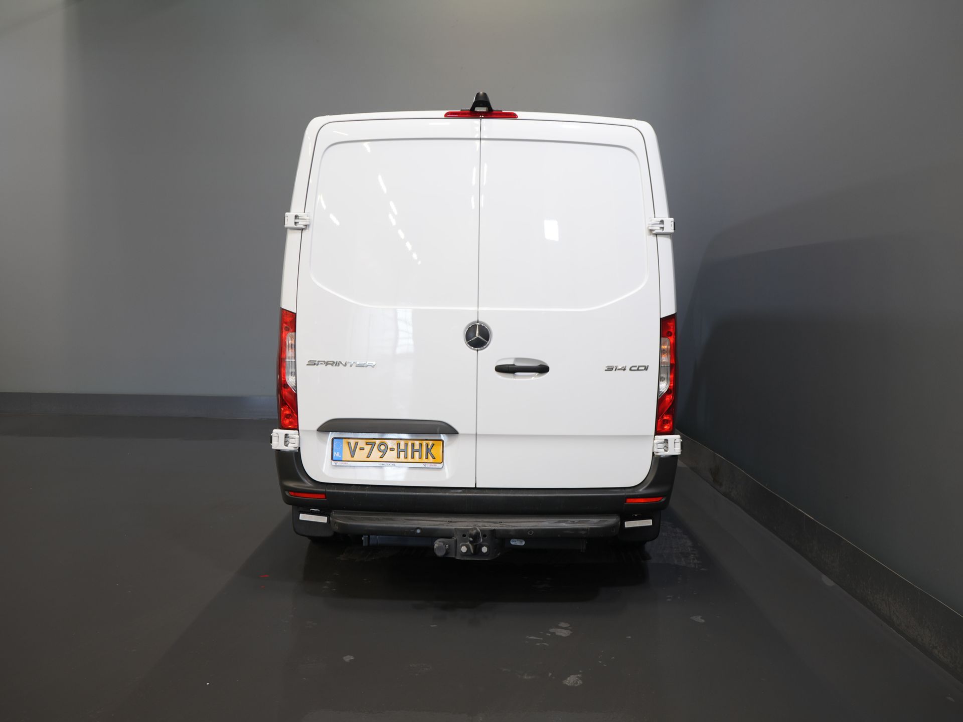 Mercedes-Benz Sprinter Bestelbus 314 2.2 CDI L2 145 pk MARGE Carplay/ Stoelverw./ Cruise/ Camera/ Airco/ DAB/ Navi/ PDC/ Trekhaak
