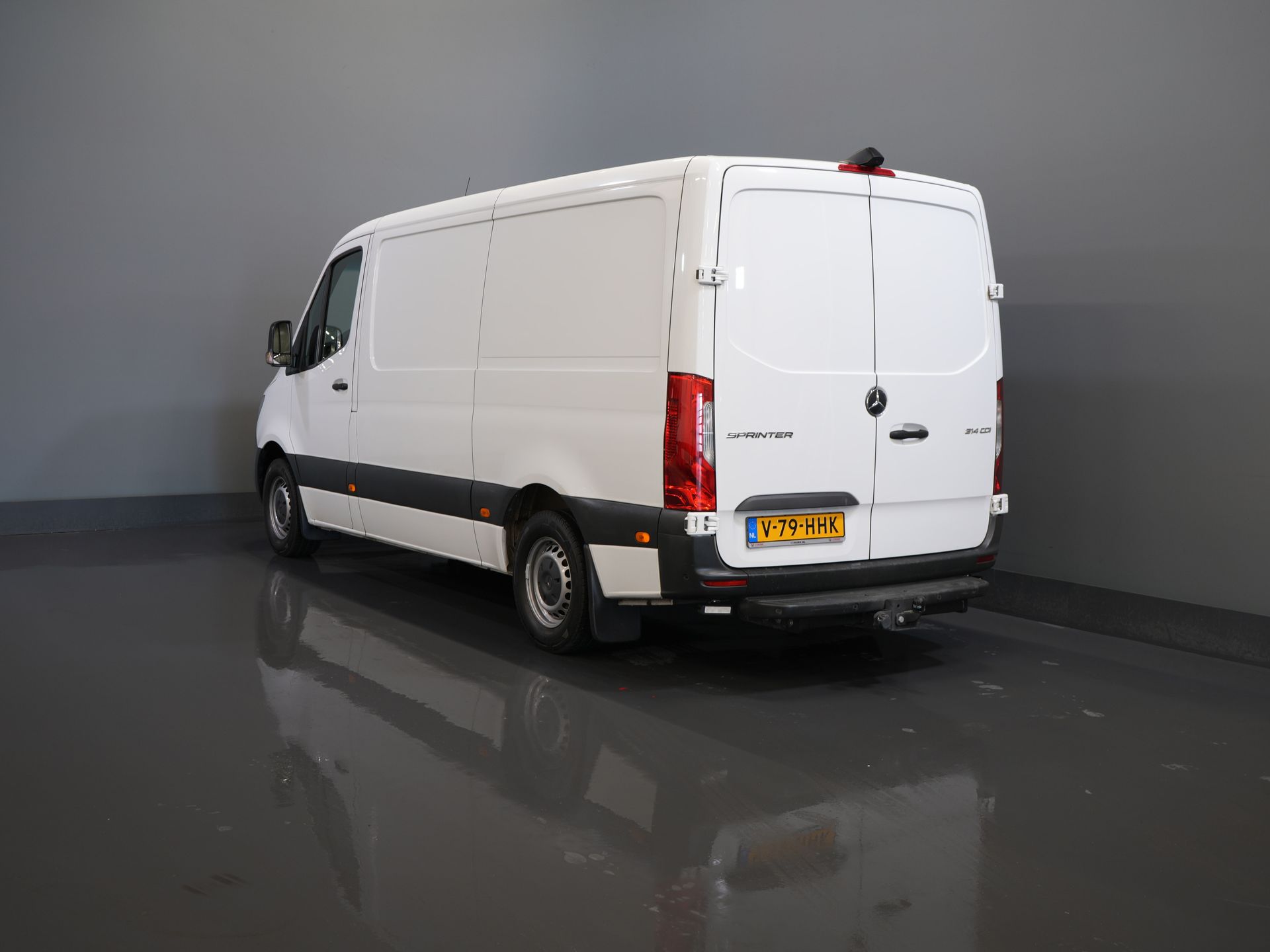 Mercedes-Benz Sprinter Bestelbus 314 2.2 CDI L2 145 pk MARGE Carplay/ Stoelverw./ Cruise/ Camera/ Airco/ DAB/ Navi/ PDC/ Trekhaak
