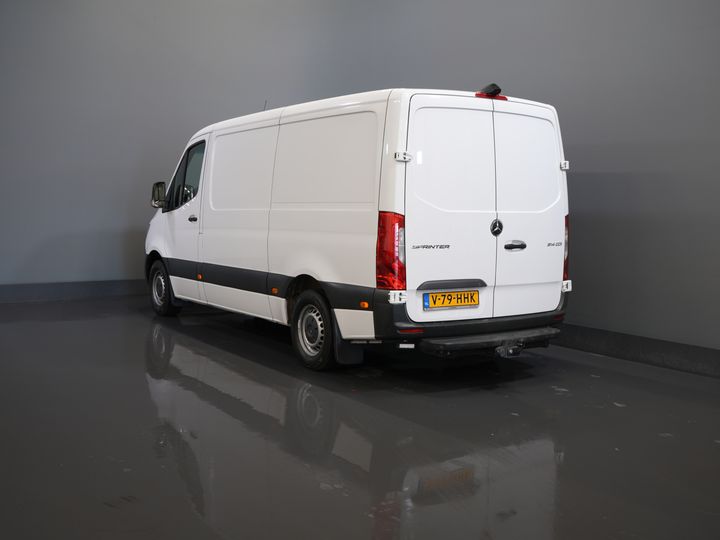 Mercedes-Benz Sprinter Bestelbus 314 2.2 CDI L2 145 pk MARGE Carplay/ Stoelverw./ Cruise/ Camera/ Airco/ DAB/ Navi/ PDC/ Trekhaak