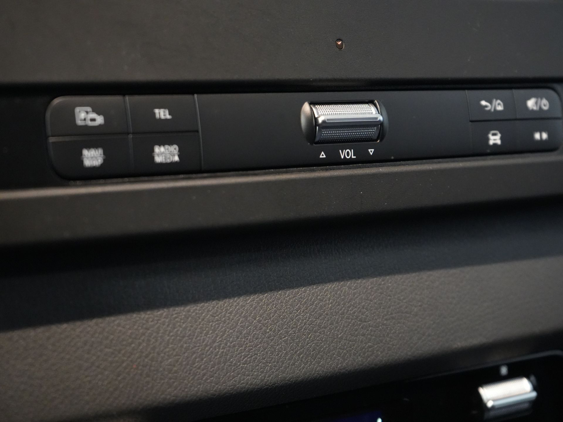 Mercedes-Benz Sprinter Bestelbus 314 2.2 CDI L2 145 pk MARGE Carplay/ Stoelverw./ Cruise/ Camera/ Airco/ DAB/ Navi/ PDC/ Trekhaak