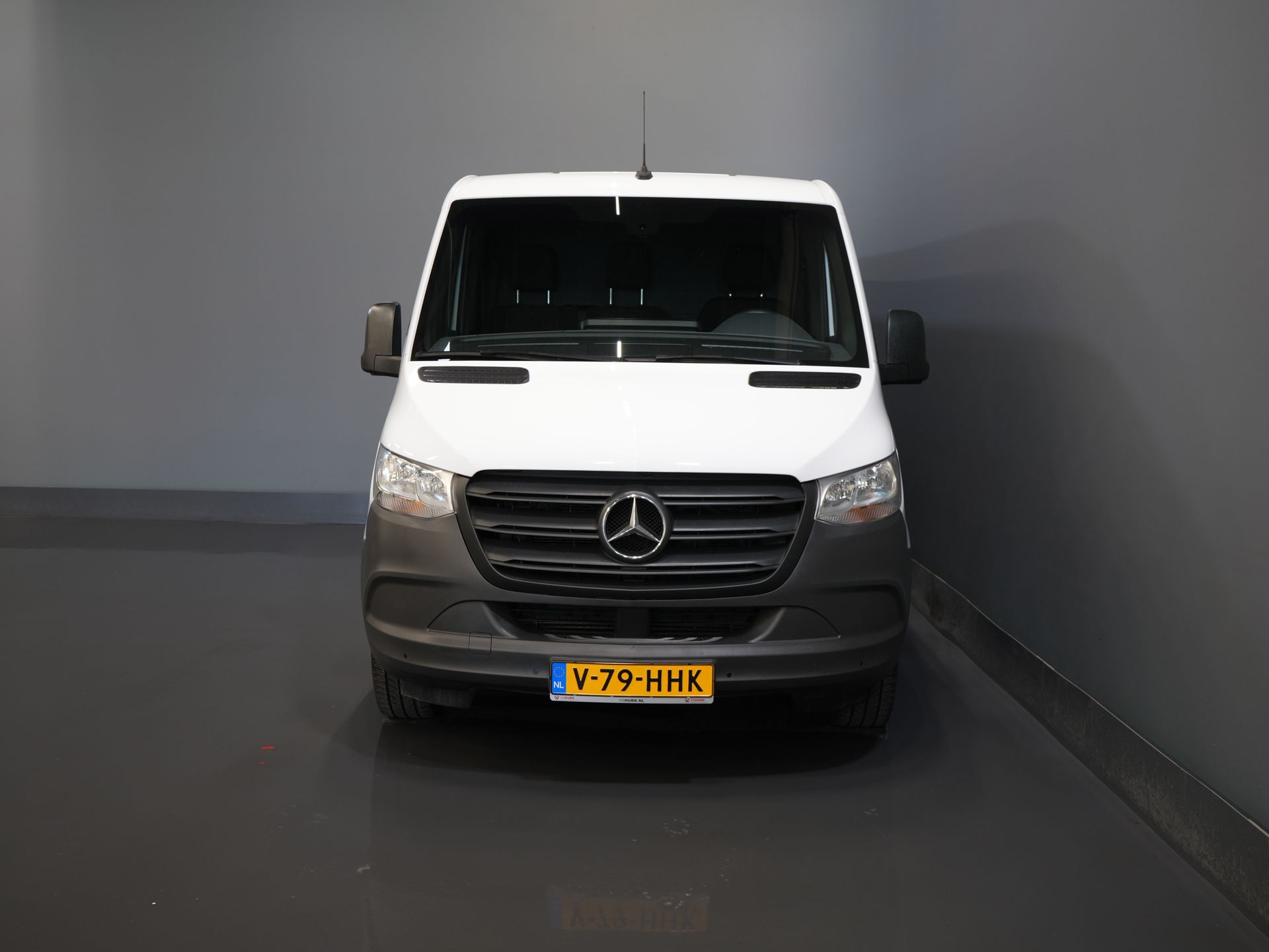 Mercedes-Benz Sprinter Bestelbus 314 2.2 CDI L2 145 pk MARGE Carplay/ Stoelverw./ Cruise/ Camera/ Airco/ DAB/ Navi/ PDC/ Trekhaak