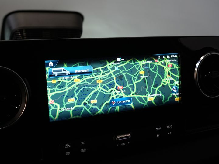 Mercedes-Benz Sprinter Van 317 Aut. L2H2 BPM ¡GRATIS! 3.5t Towbar/ LED/ 270 Gr.Doors/ Gev.Stoel/ Stoelverw./ Navi/ Camera/ PDC/ Carpenter/ Cruise