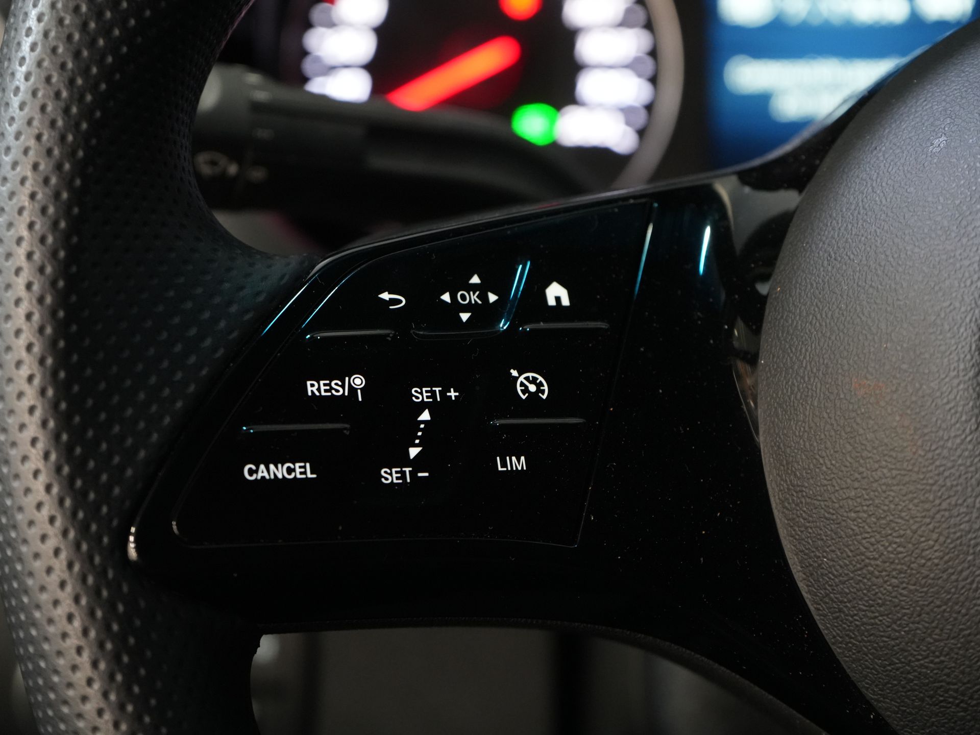 Mercedes-Benz Sprinter Van 317 Aut. L2H2 BPM ¡GRATIS! 3.5t Towbar/ LED/ 270 Gr.Doors/ Gev.Stoel/ Stoelverw./ Navi/ Camera/ PDC/ Carpenter/ Cruise