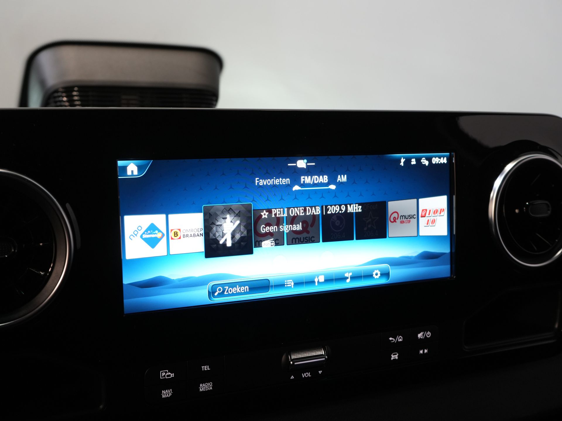 Mercedes-Benz Sprinter Van 317 Aut. L2H2 BPM ¡GRATIS! 3.5t Towbar/ LED/ 270 Gr.Doors/ Gev.Stoel/ Stoelverw./ Navi/ Camera/ PDC/ Carpenter/ Cruise