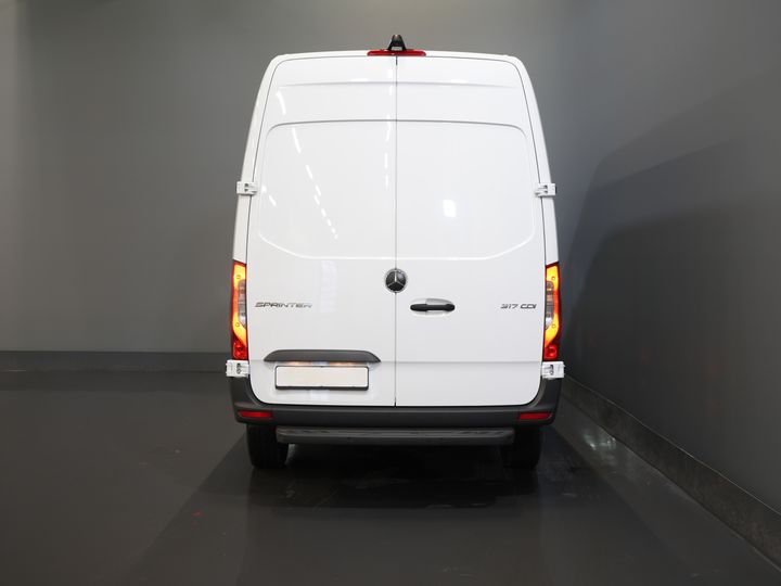 Mercedes-Benz Sprinter Van 317 Aut. L2H2 BPM ¡GRATIS! 3.5t Towbar/ LED/ 270 Gr.Doors/ Gev.Stoel/ Stoelverw./ Navi/ Camera/ PDC/ Carpenter/ Cruise