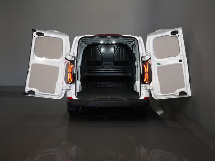 Ford E-Transit Custom Van Trend 65 kWh 330 km WLTP Garanție până în 2029/ LED/ Încălzire stand/ Încărcător rapid/ 2.3t Echipament remorcare/ Volan/ Încălzire scaune/ Carplay/ Cameră