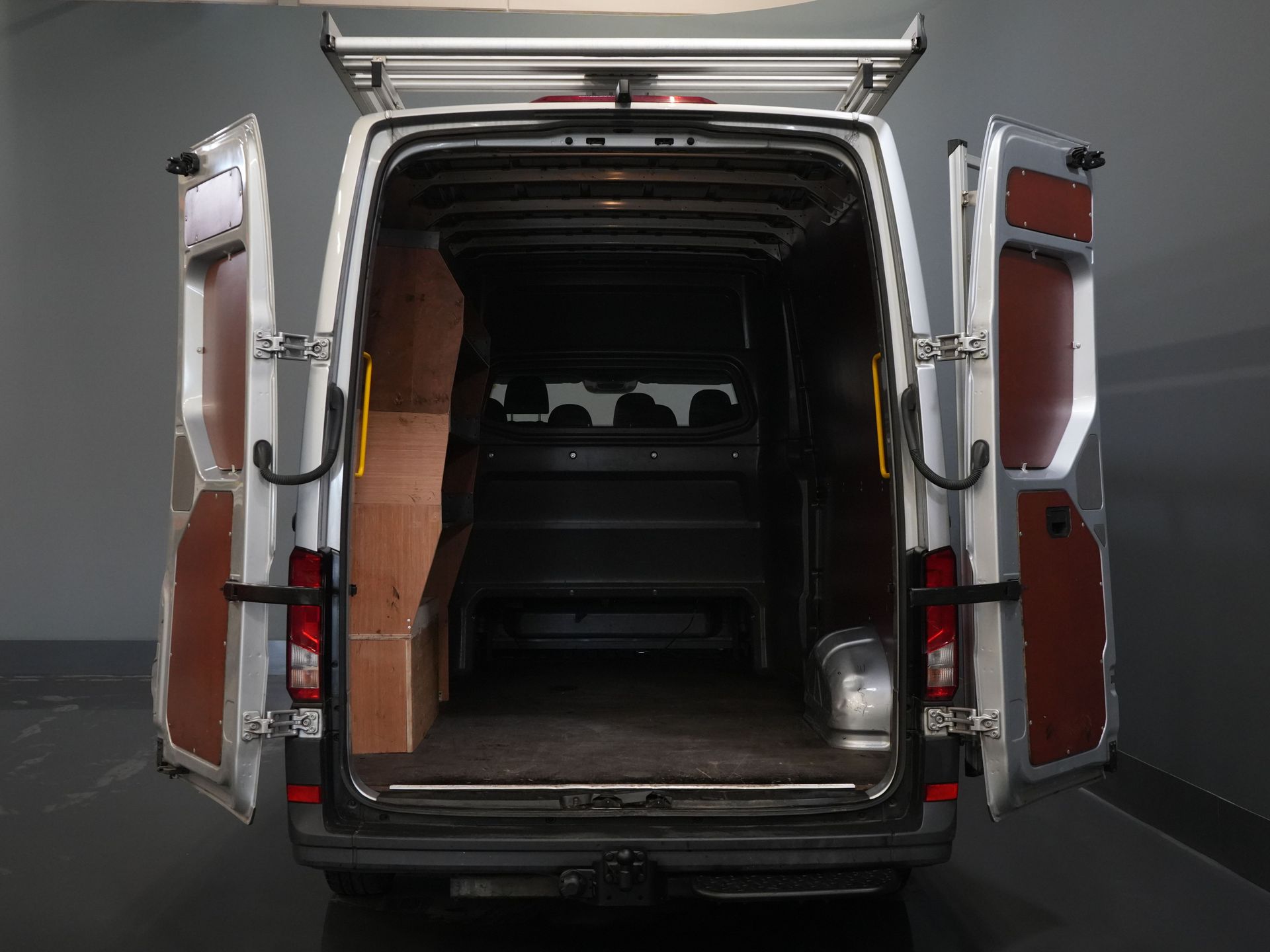 MAN TGE Van 3,180 180 hp DSG Aut. L4H3 DC Double Cab BPM FREE! 7 pers./ 270Gr. Doors/ Carplay/ Imperial + Stairs/ Gev.Stoel/ Cruise/ Came