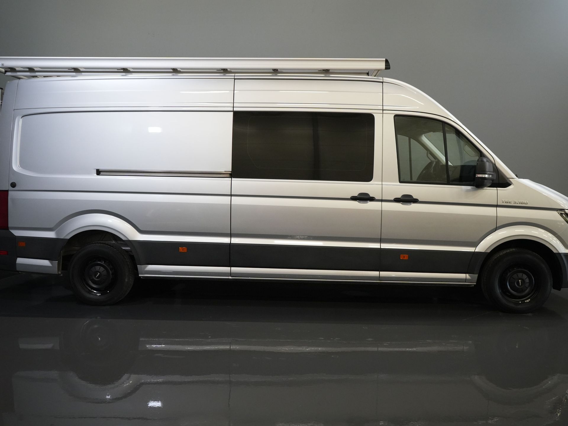 MAN TGE Van 3,180 180 hp DSG Aut. L4H3 DC Double Cab BPM FREE! 7 pers./ 270Gr. Doors/ Carplay/ Imperial + Stairs/ Gev.Stoel/ Cruise/ Came