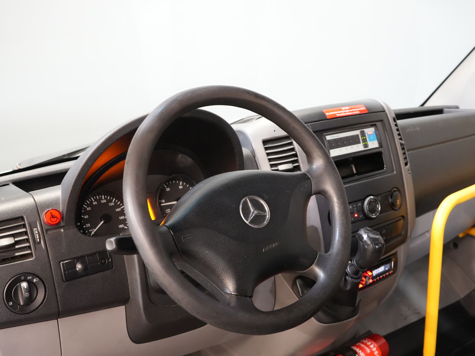Mercedes-Benz Sprinter Trasporto Passeggeri 313 2.2 CDI L2H2 €10.164 IVA inclusa BPM FREE! EXPORT Combi/ 9 persone/ Kombi/ 9P/ Airco/ Sollevatore per sedie a rotelle