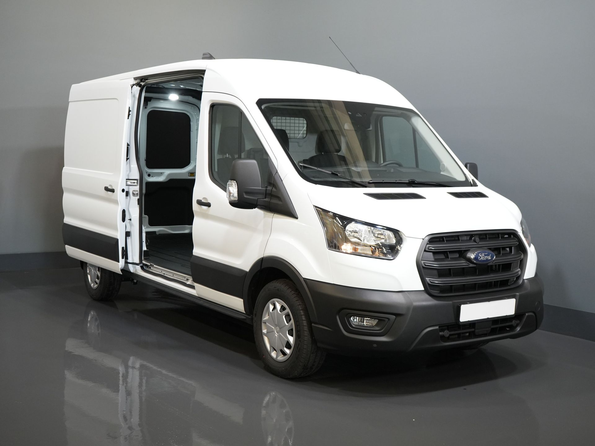 Ford Transit Van 350 2.0 TDCI 130 hp Aut. L3H2 Trend BPM FREE/ Cruise/ PDC V+A/ DAB/ Airco