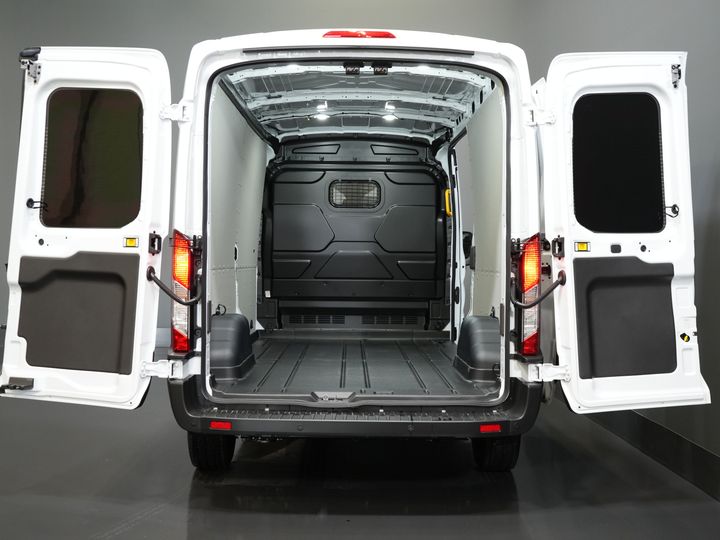 Ford Transit Van 350 2.0 TDCI 130 hp Aut. L3H2 Trend BPM FREE/ Cruise/ PDC V+A/ DAB/ Airco