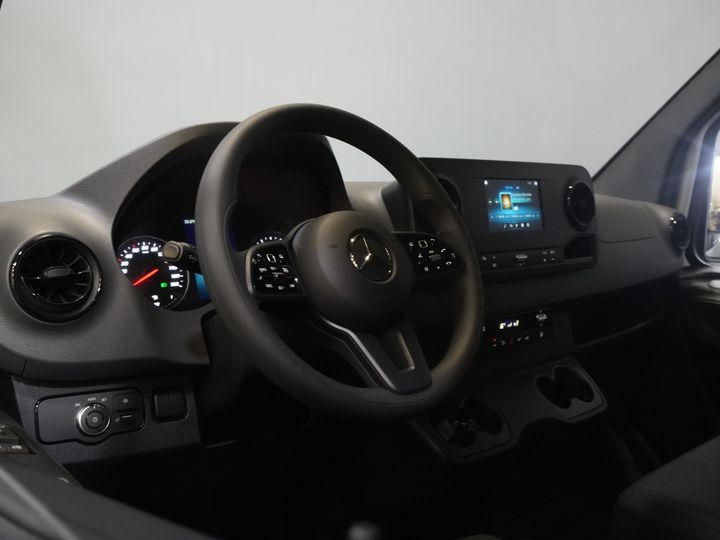 Mercedes-Benz Sprinter Van 211 Aut. L2H2 BPM FREE/ LED/ Riscaldatore a cavalletto/ Riscaldamento sedili/ Clima/ Carplay/ Videocamera/ Cruise/ Gancio di traino