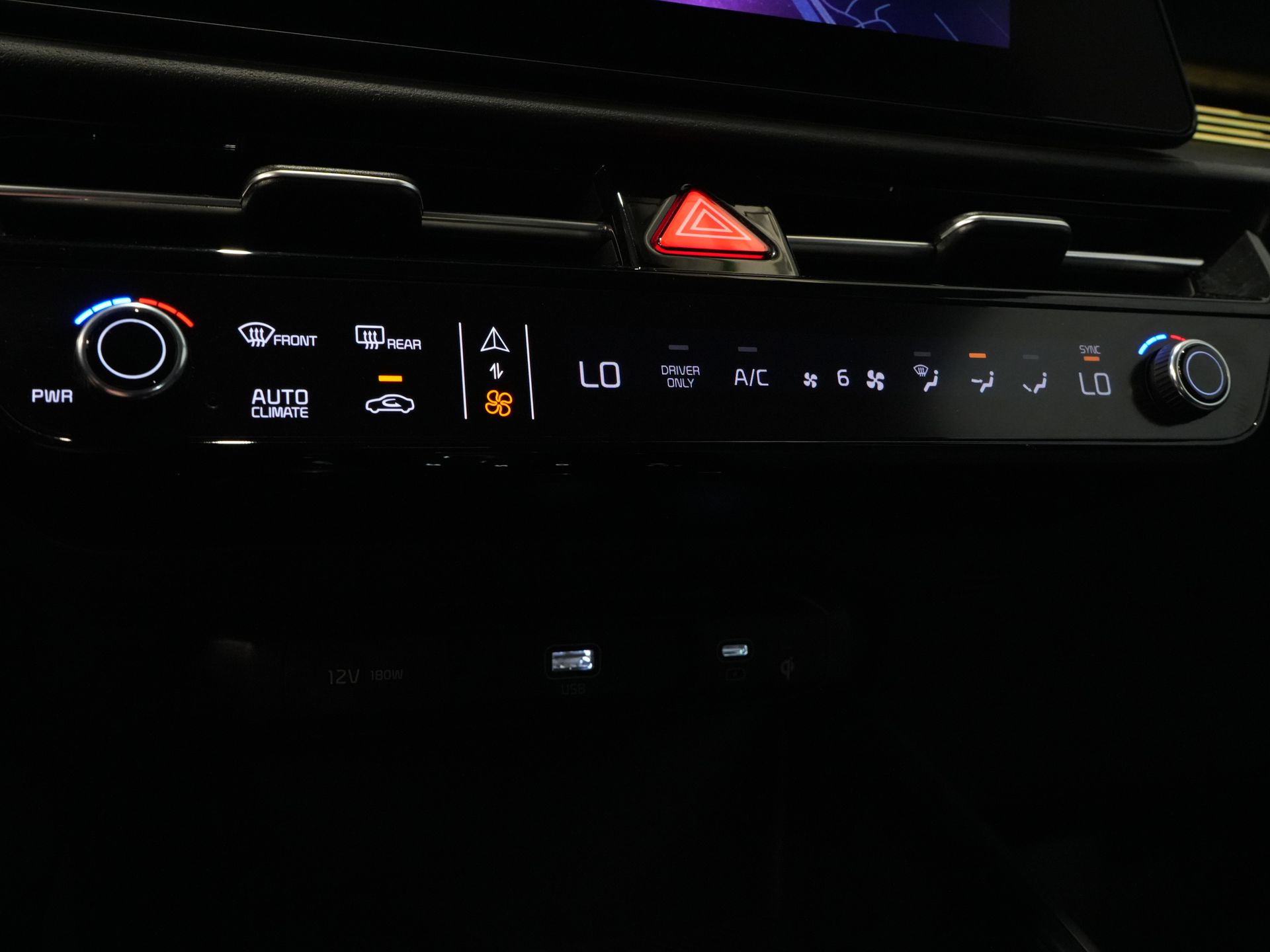 Kia Niro SUV 1.6 GDi PHEV LED/ Adapt.Cruise/ Elek.Seat/ Seatverw./ Steeringverw./ Virtual Cockpit/ Carplay/ Navi/ Camera/ Climate