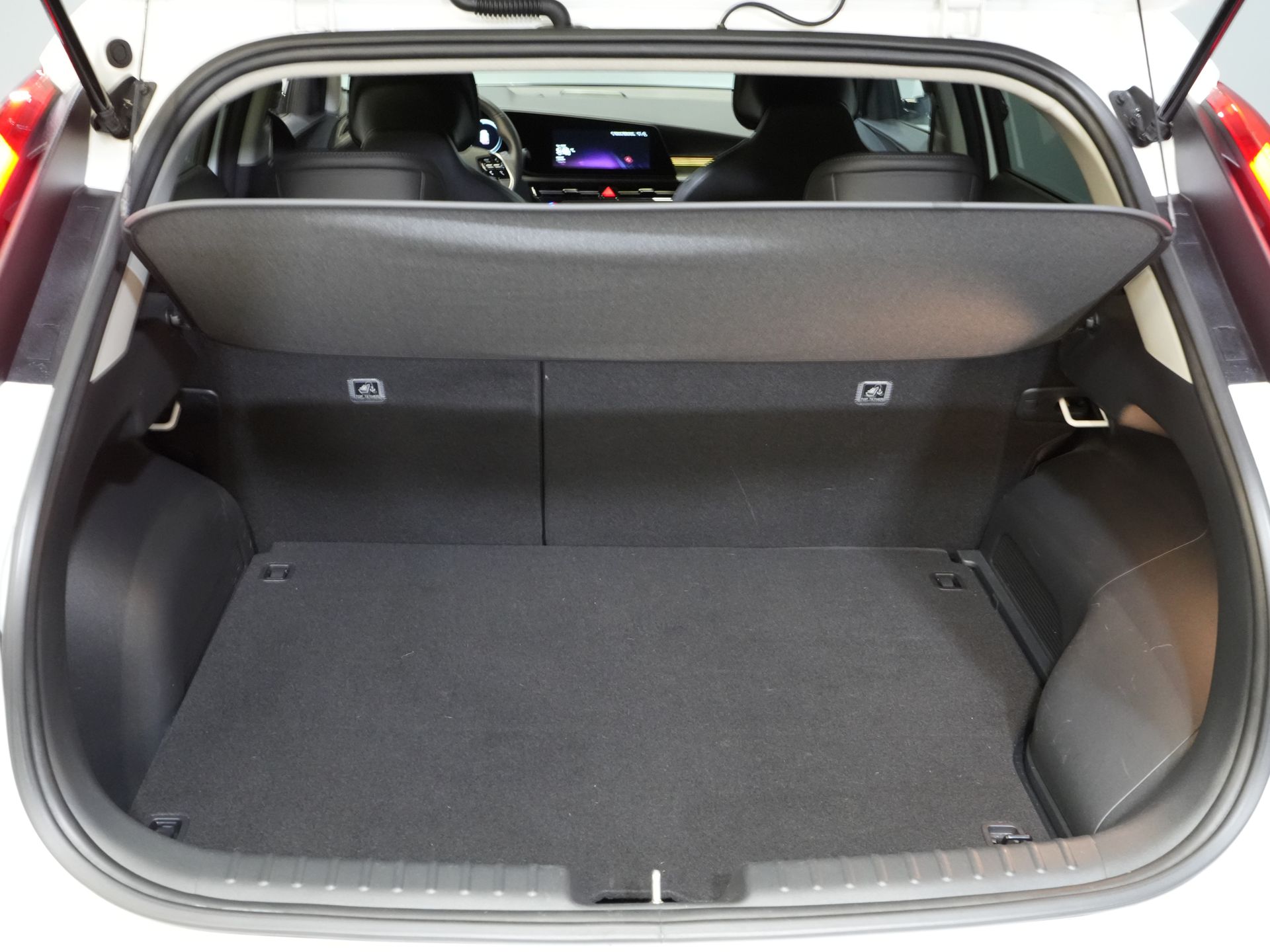 Kia Niro SUV 1.6 GDi PHEV LED/ Adapt.Cruise/ Elek.Seat/ Seatverw./ Steeringverw./ Virtual Cockpit/ Carplay/ Navi/ Camera/ Climate