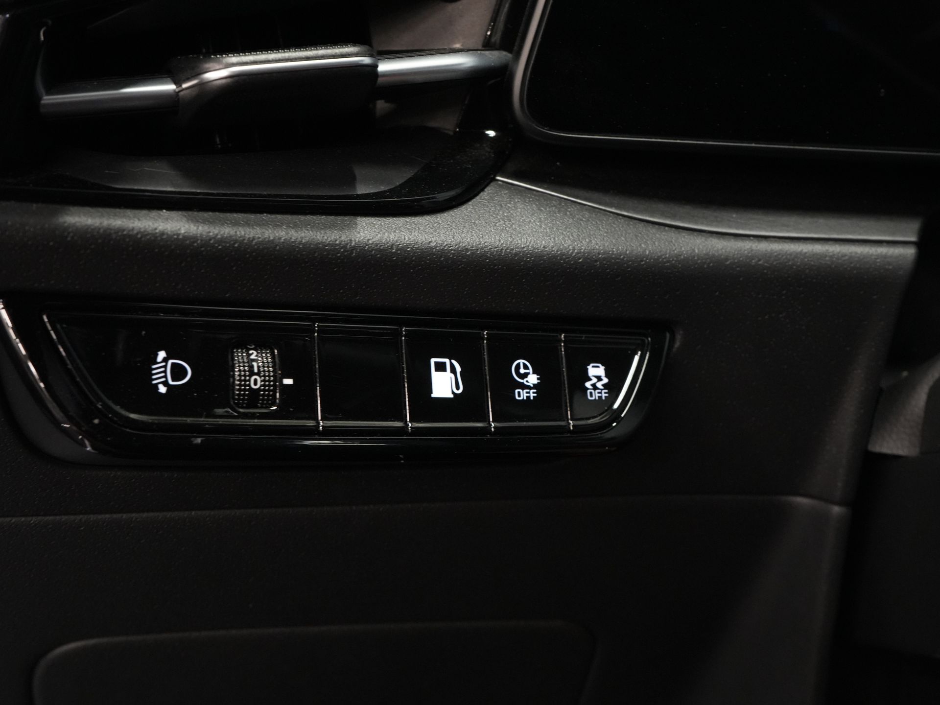 Kia Niro SUV 1.6 GDi PHEV LED/ Adapt.Cruise/ Elek.Seat/ Seatverw./ Steeringverw./ Virtual Cockpit/ Carplay/ Navi/ Camera/ Climate