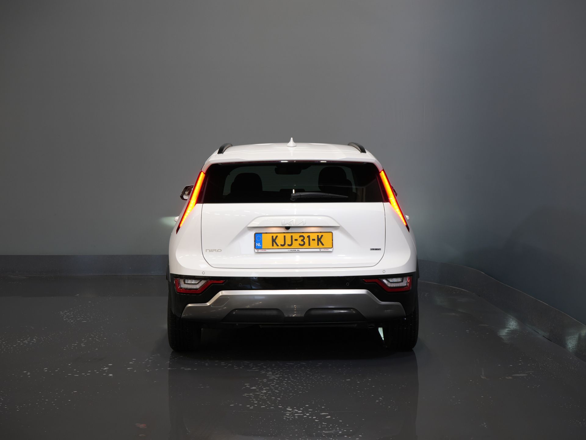 Kia Niro SUV 1.6 GDi PHEV LED/ Adapt.Cruise/ Elek.Seat/ Seatverw./ Steeringverw./ Virtual Cockpit/ Carplay/ Navi/ Camera/ Climate