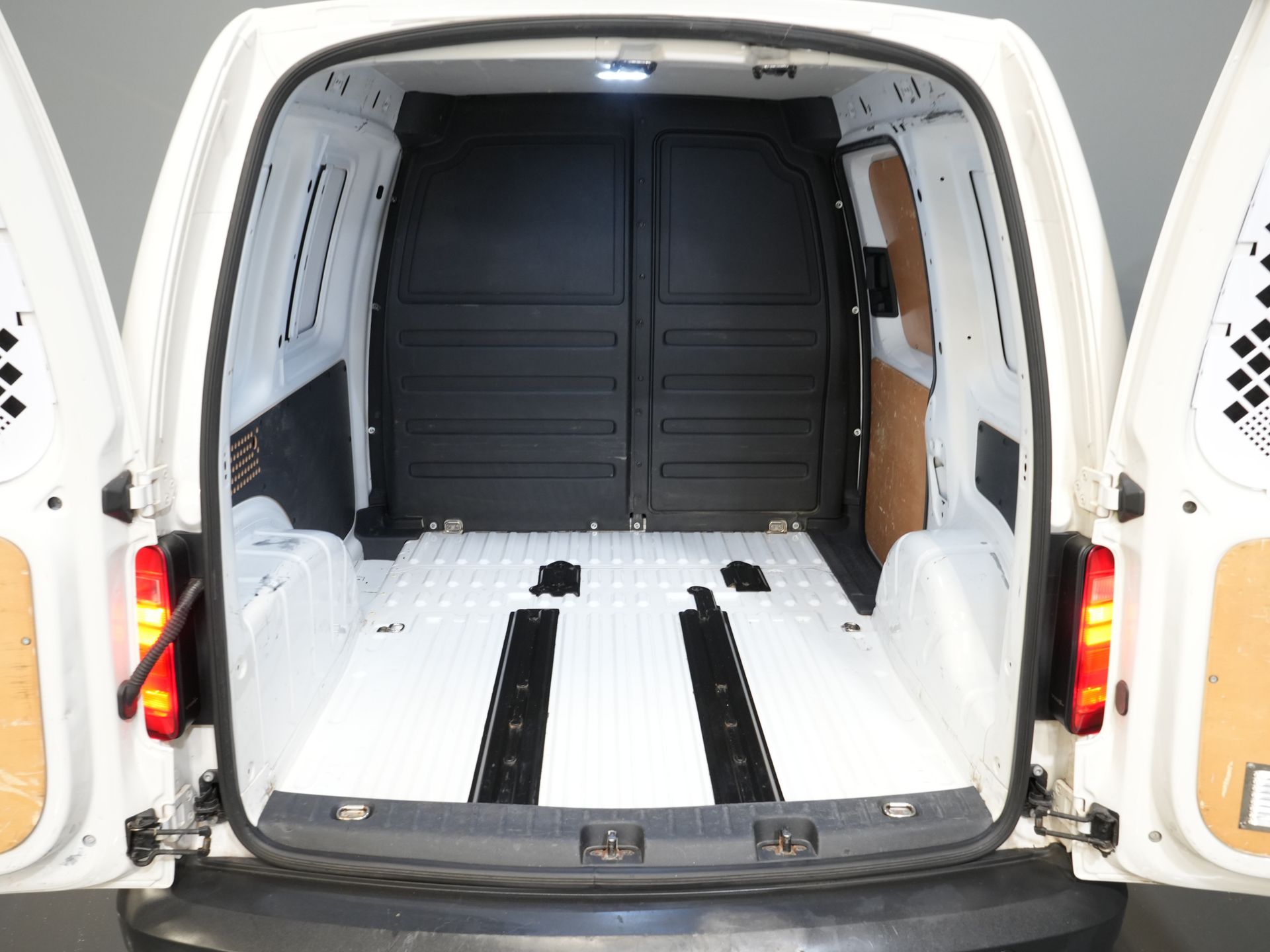 Volkswagen Caddy Van 1.4 TGI 110 KM DSG Aut. BPM GRATIS! Benzyna/ LPG/ Navi/ Cruise/ Airco/ PDC/ Bluetooth