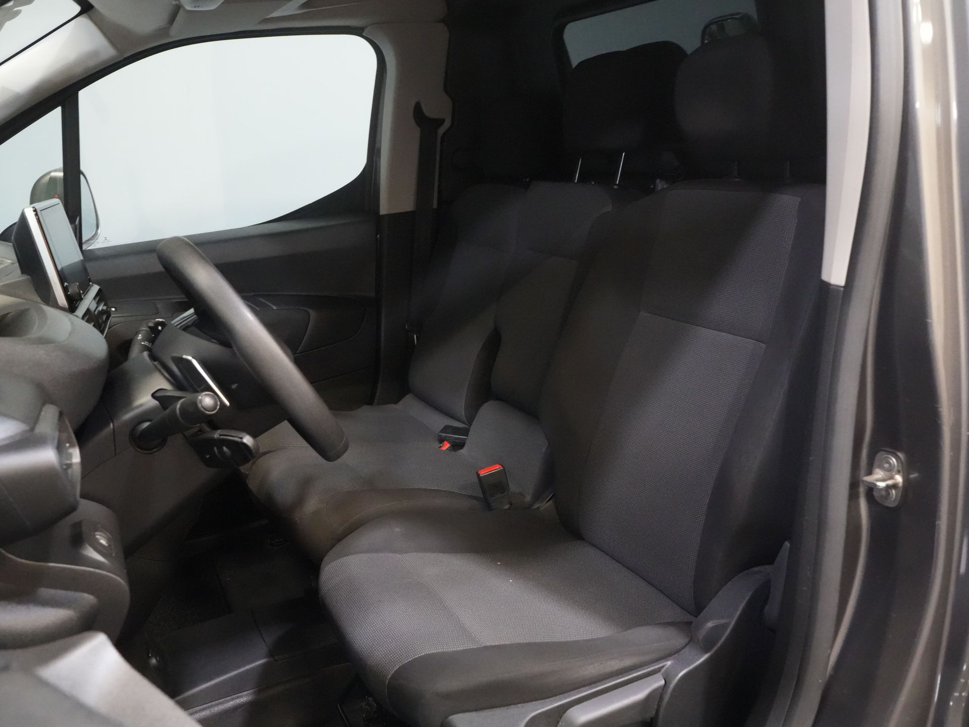 Peugeot Partner Van 1.5 HDI 130 KM Aut. L2 BPM GRATIS! Ready2Go 3 Pers./ CarPlay/ Kamera/ Navi/ Cruise/ PDC
