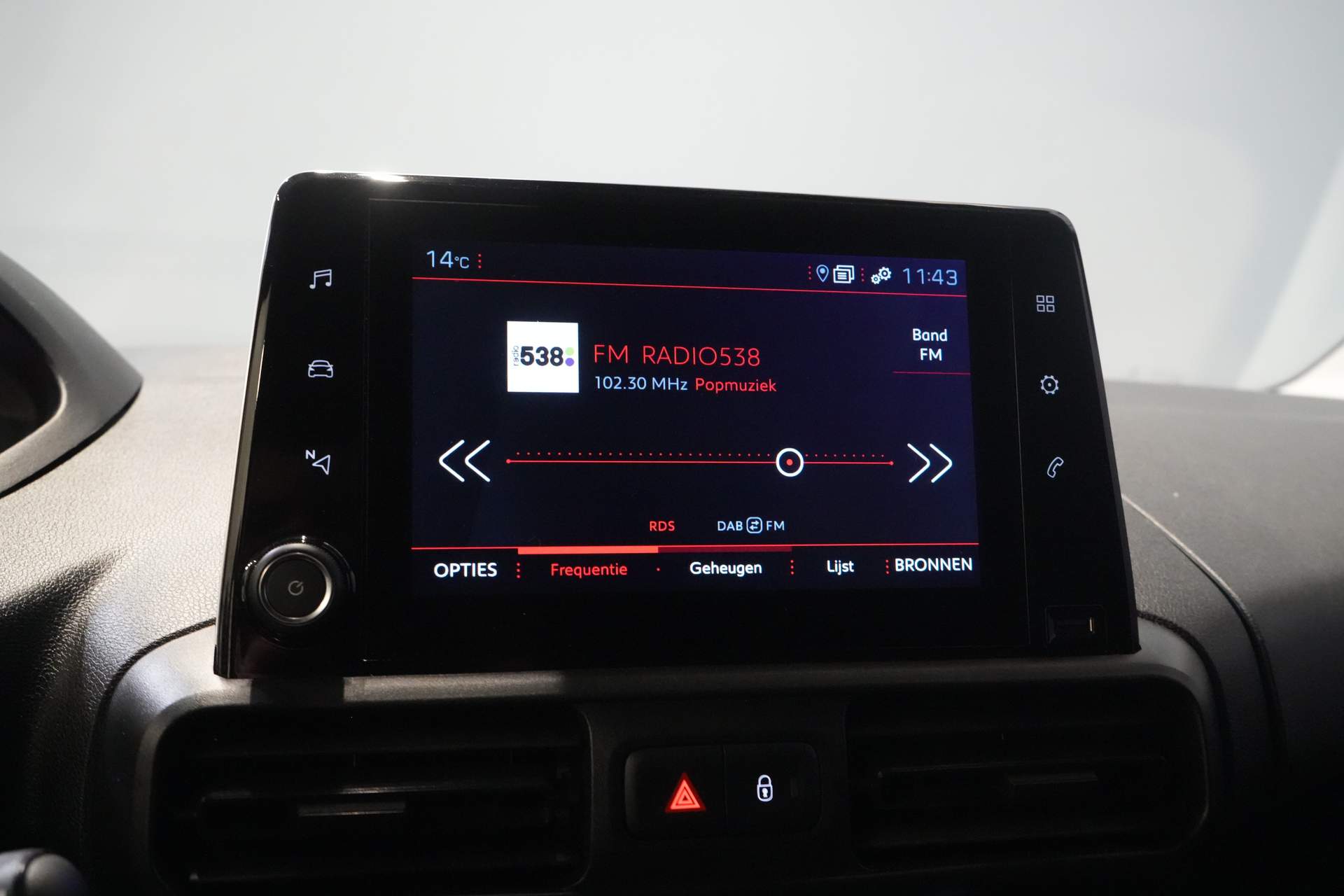 Peugeot Partner Van 1.5 HDI 130 ch Aut. L2 BPM GRATUIT ! Ready2Go 3 Pers. / CarPlay/ Caméra/ Navi/ Cruise/ PDC