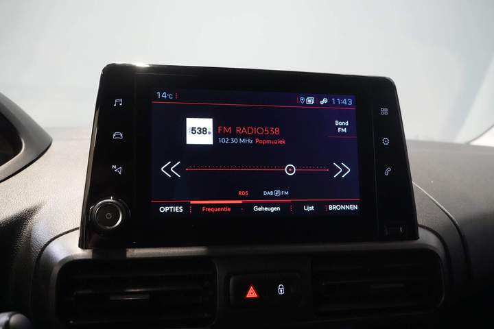 Peugeot Partner Van 1.5 HDI 130 ch Aut. L2 BPM GRATUIT ! Ready2Go 3 Pers. / CarPlay/ Caméra/ Navi/ Cruise/ PDC