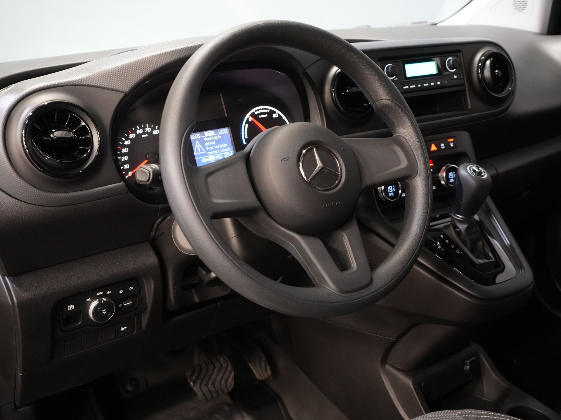 Mercedes-Benz eCitan Bestelbus 51 kWh 284 km WLTP LED/ Climate/ Stoelverw./ Camera/ PDC/ DAB