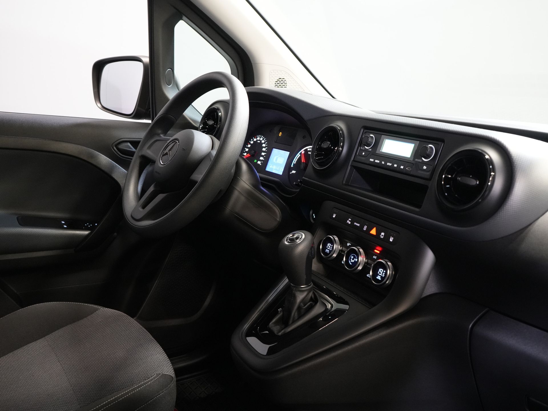 Mercedes-Benz eCitan Bestelbus 51 kWh 284 km WLTP LED/ Climate/ Stoelverw./ Camera/ PDC/ DAB