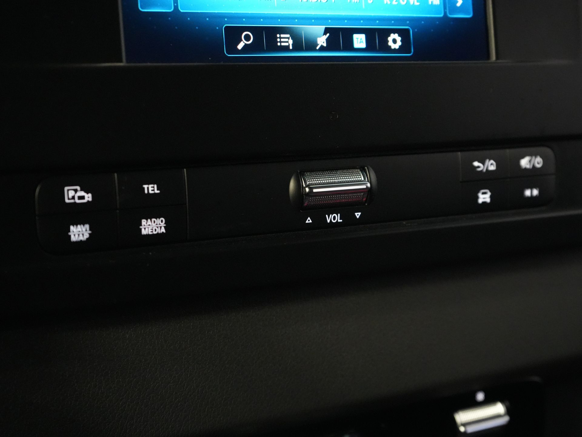 Mercedes-Benz Sprinter Bestelbus 319 3.0 CDI V6 Aut. L2H2 BPM VRIJ! 3.5t Trekverm./ Carplay/ Camera/ Trekhaak/ Airco