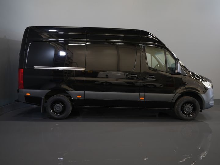 Mercedes-Benz Sprinter Bestelbus 319 3.0 CDI V6 Aut. L2H2 BPM VRIJ! 3.5t Trekverm./ Carplay/ Camera/ Trekhaak/ Airco